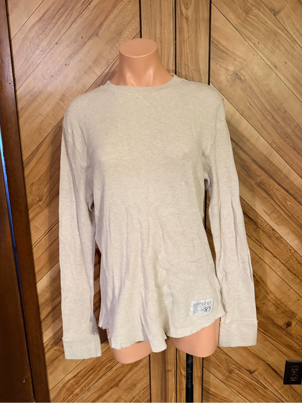 Aeropostale Mens M White Waffle Knit Long Sleeve Shirt Y2K Thermal Tee Top - Picture 2 of 9